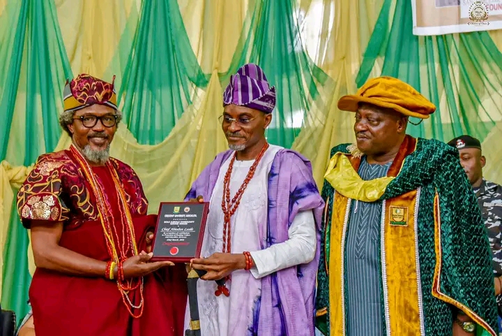 DR. ABIODUN LASILE